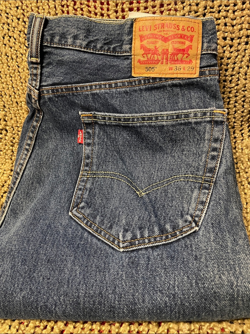 Levi's 505 Relaxed Fit Men's Jeans - Blue Denim